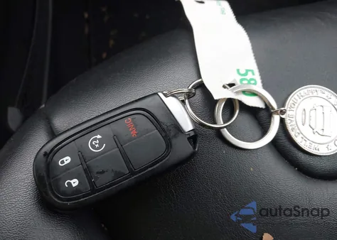 2021 Jeep Cherokee Altitude 4X4 из США, поврежденный, VIN 1C4PJMLB7MD117394